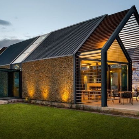 Nhà Tiền Chế Là Gì? Giải Pháp Xây Dựng Hiện Đại Và Tiết Kiệm Chi Phí